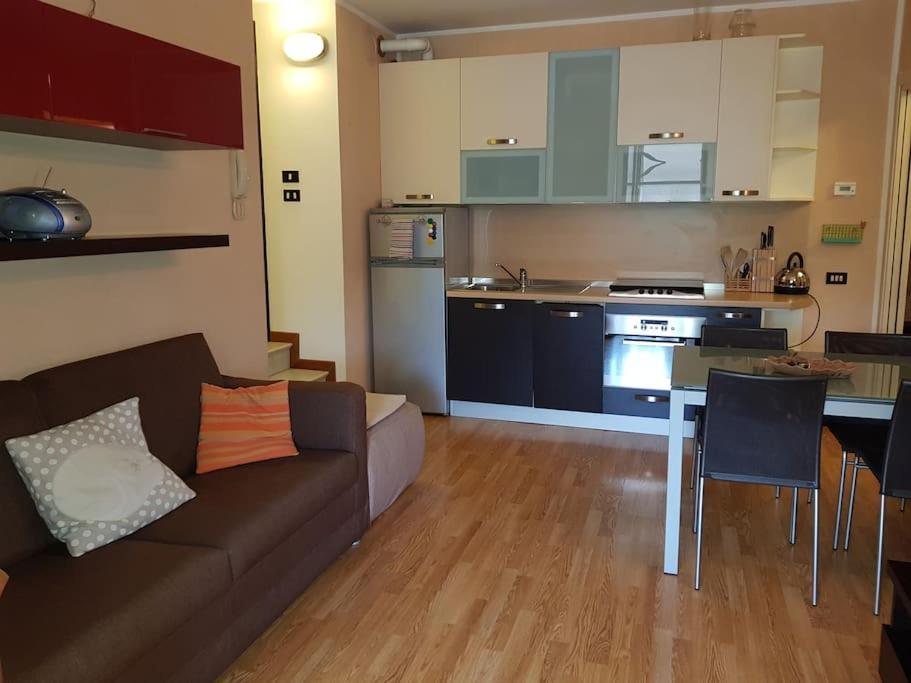 Casa Clusane D'Iseo 2 Passi Dal Lago エクステリア 写真